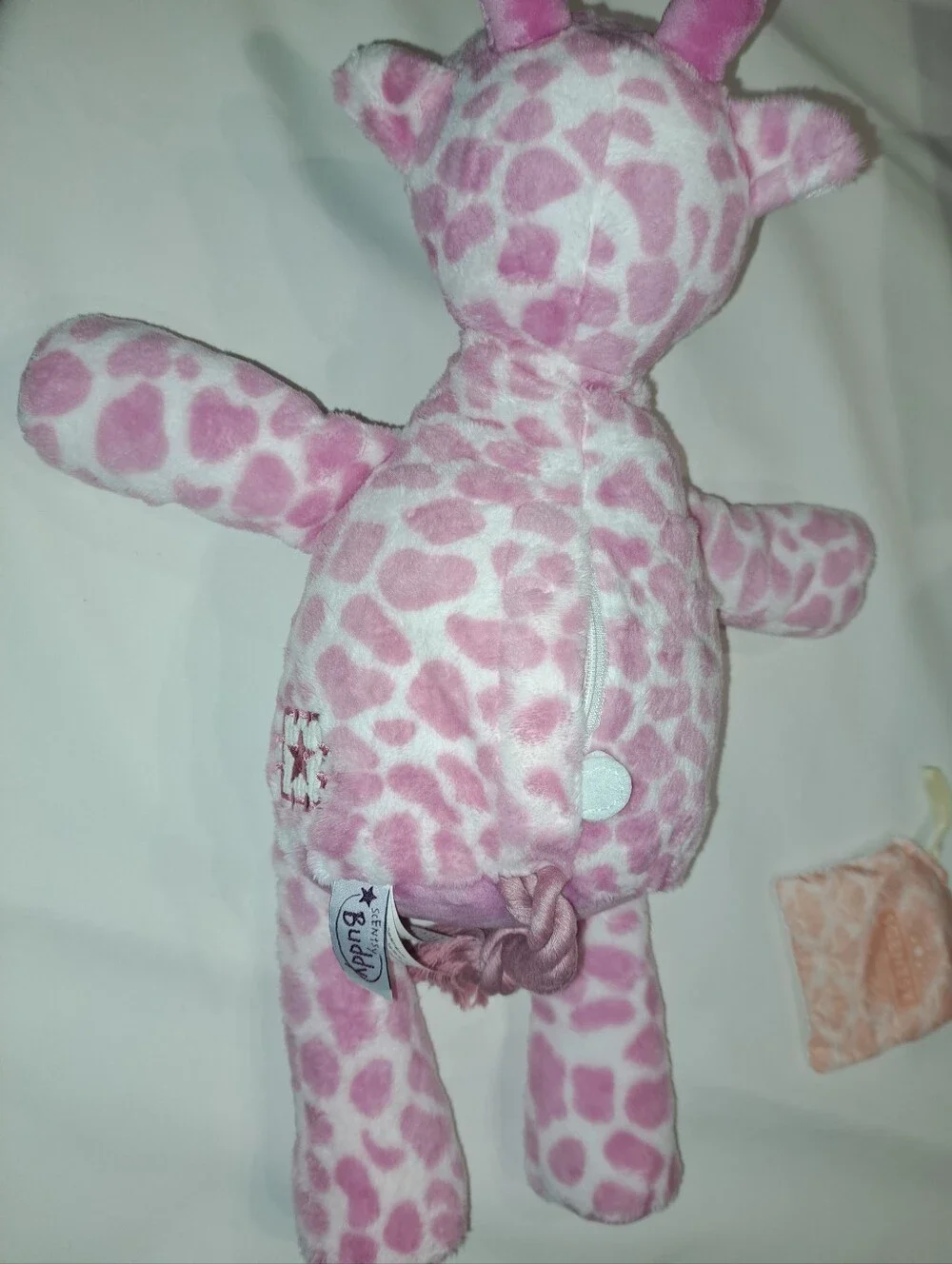 Genna The Giraffe Scentsy Buddy - New In The Box